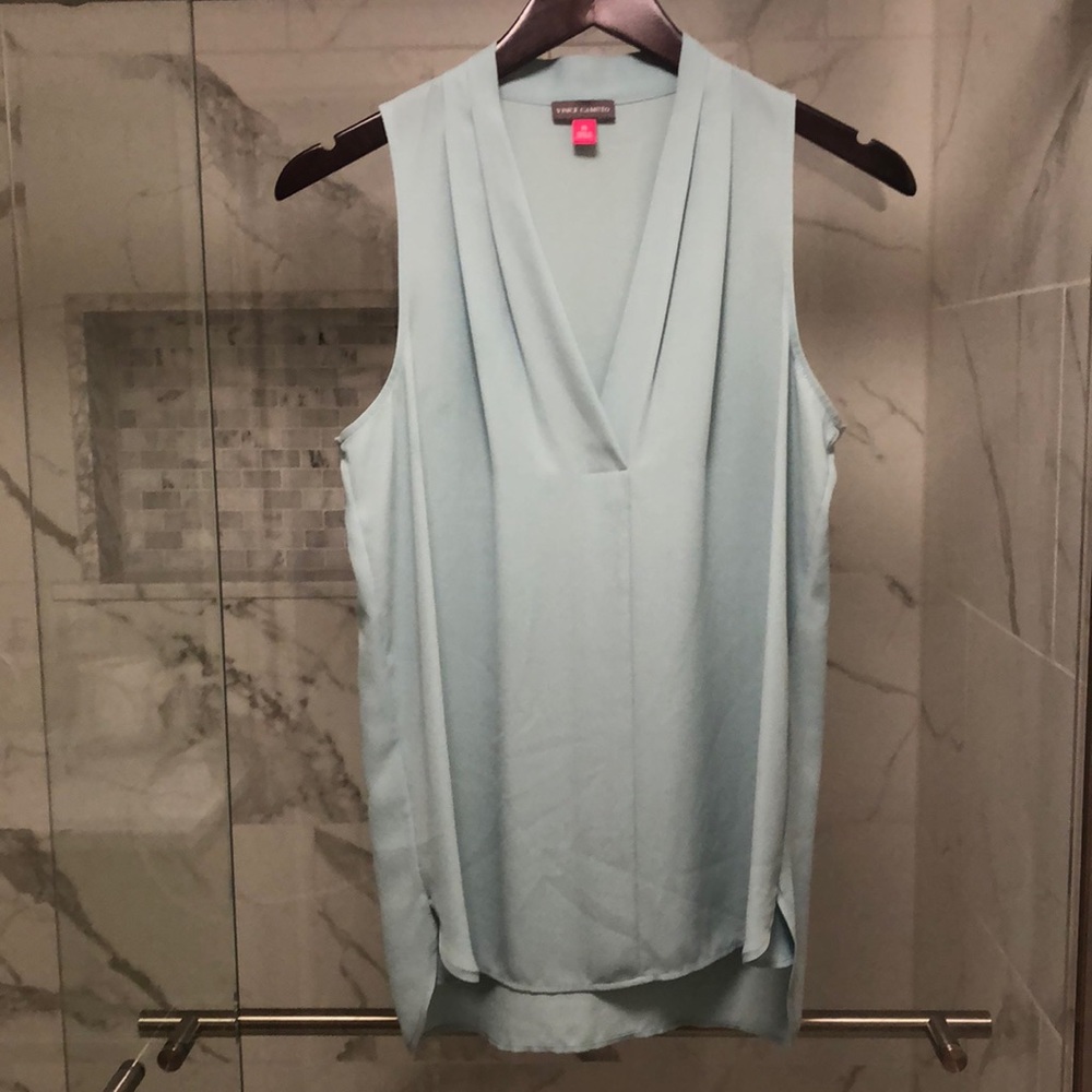 Vince Camuto Size XS Mint Green Shirt